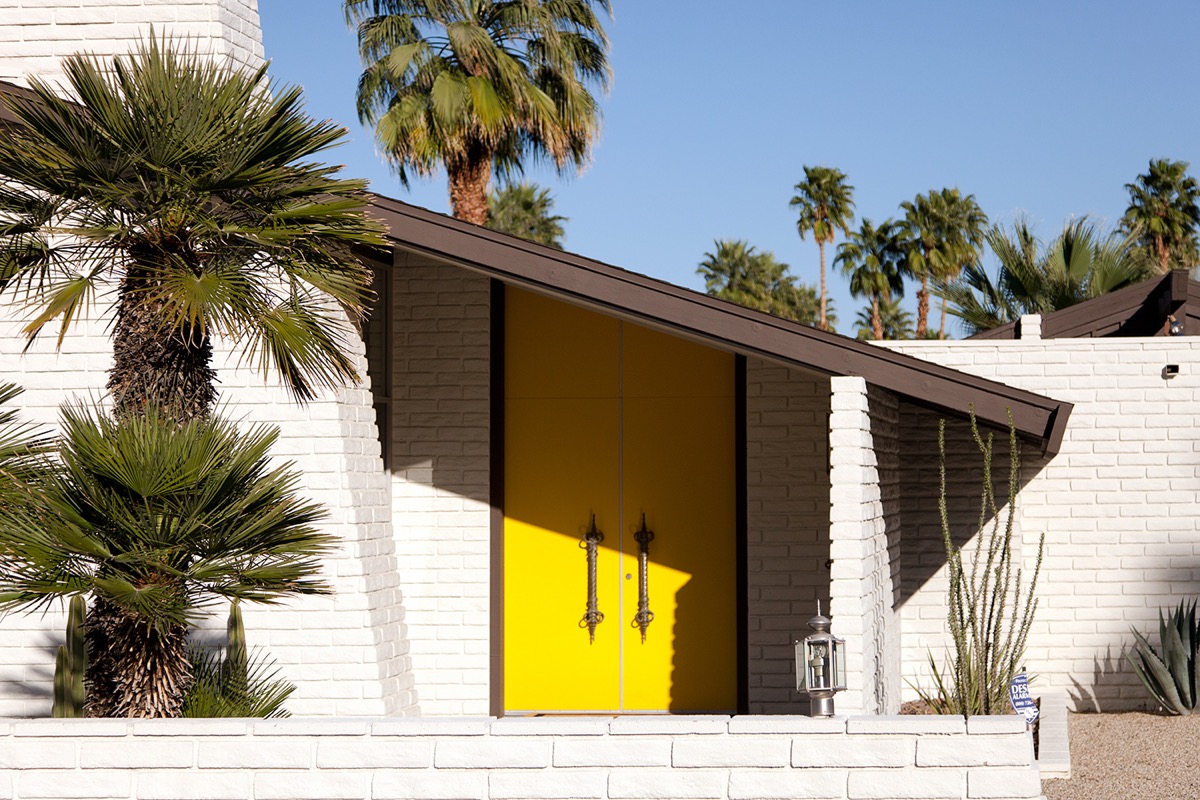 Palm Springs villa style